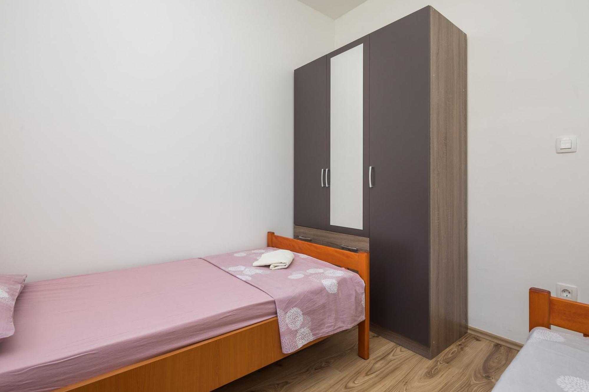 Sandy Beach Apartment オミシュ エクステリア 写真