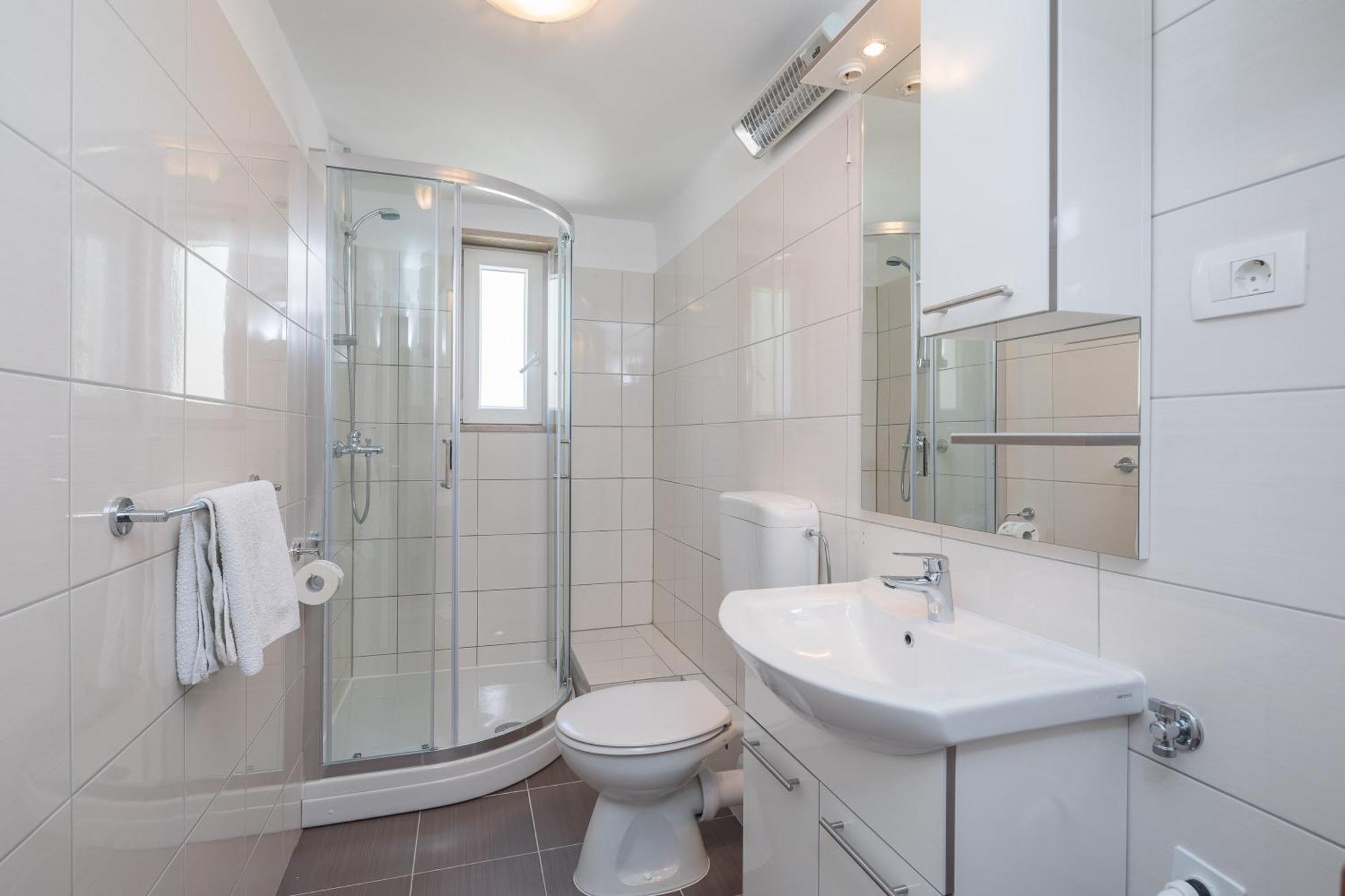 Sandy Beach Apartment オミシュ エクステリア 写真