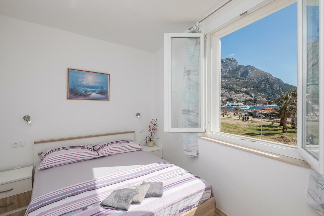 Sandy Beach Apartment オミシュ エクステリア 写真