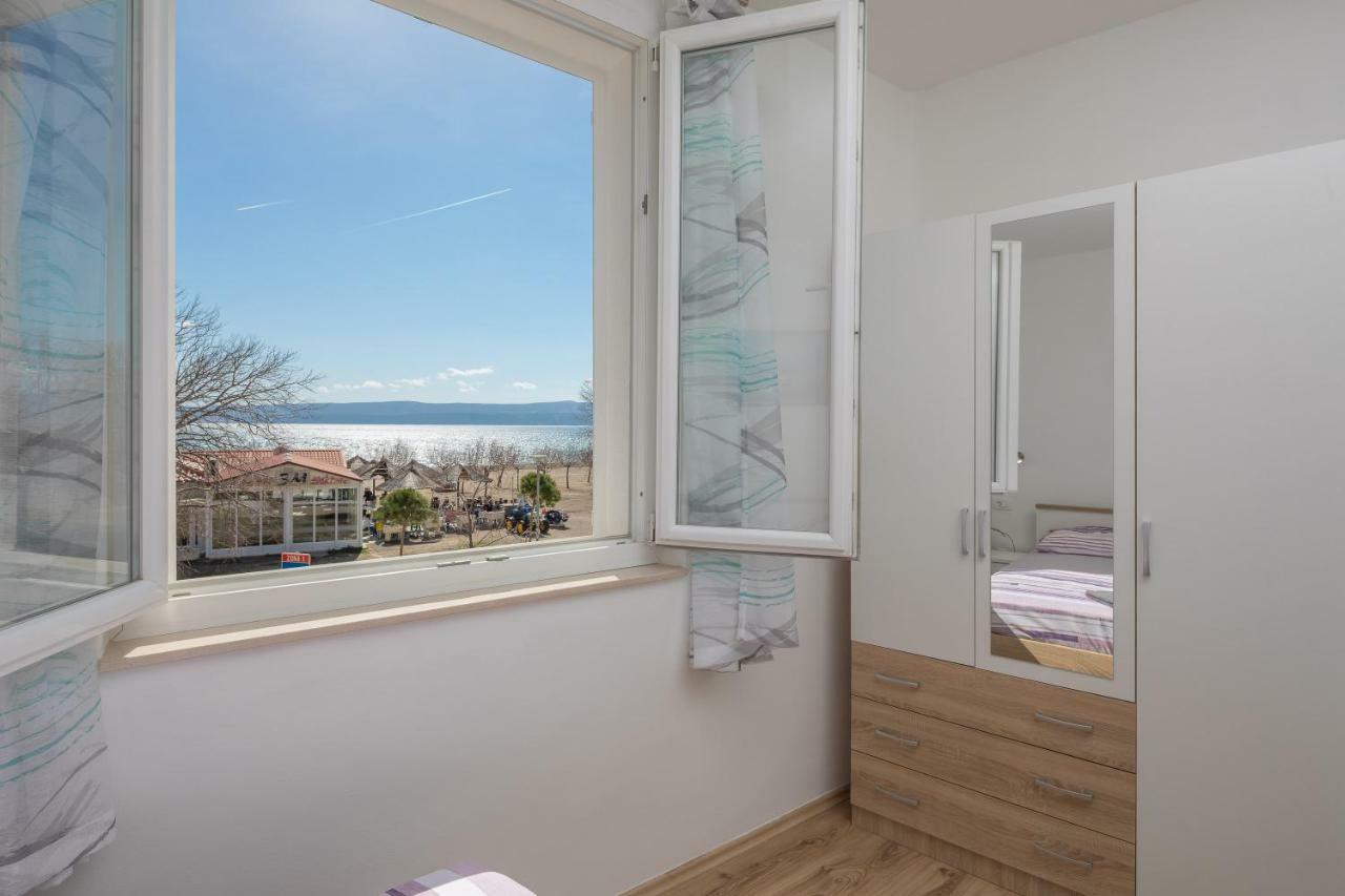 Sandy Beach Apartment オミシュ エクステリア 写真
